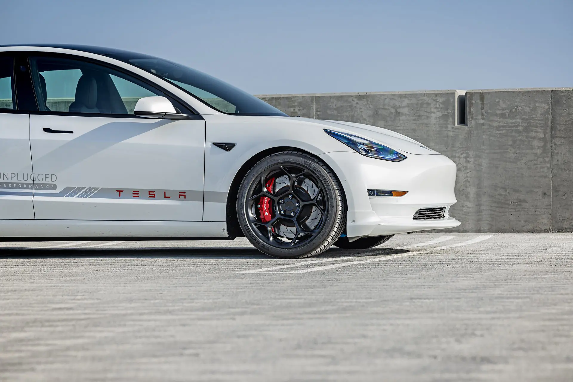 White Tesla Model 3 UP 05 Forged Wheels In Satin Black White Tesla Model 3 UP 05 Forged Wheels In Satin Black