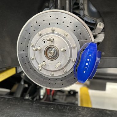 Tesla Model S Plaid Carbon Ceramic Front Big Brake Kit (BBK)