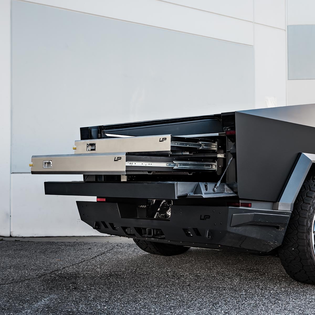 Tesla Cybertruck Bed Storage Pro System – UP INVINCIBLE®