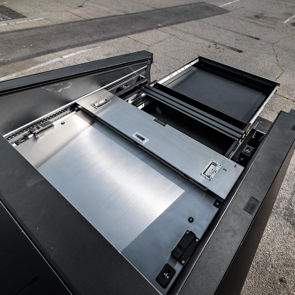 Tesla Cybertruck Bed Storage Pro System - UP INVINCIBLE