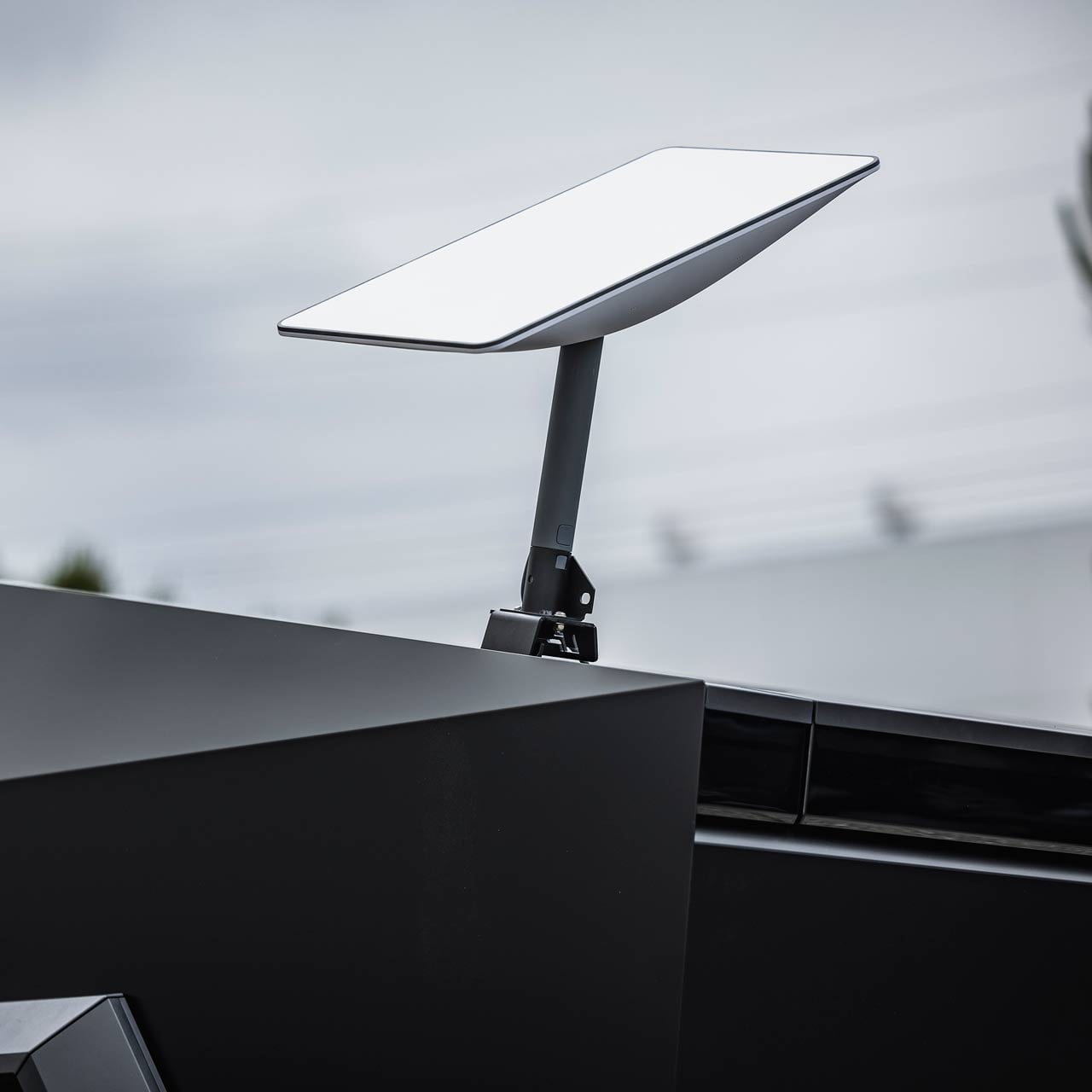 Tesla Cybertruck Starship Starlink Mount – UP INVINCIBLE®