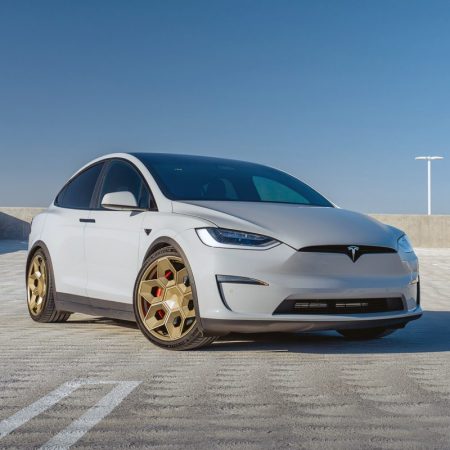 Light Gray Model X – UP Cybrhex Forged Wheels in Bronze