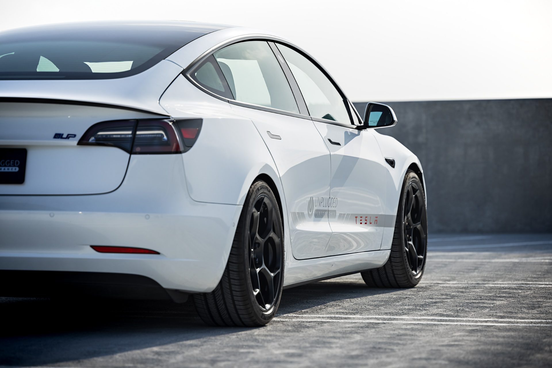 White Tesla Model 3 UP 05 Forged Wheels In Satin Black White Tesla Model 3 UP 05 Forged Wheels In Satin Black