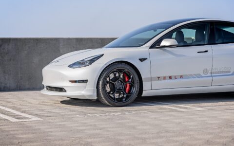 White Tesla Model 3 UP 05 Forged Wheels In Satin Black White Tesla Model 3 UP 05 Forged Wheels In Satin Black