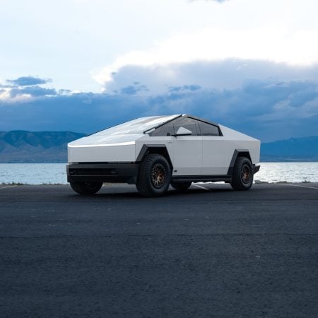 White Tesla Cybertruck – UP-03 Beadlock Forged Wheels In Satin Bronze