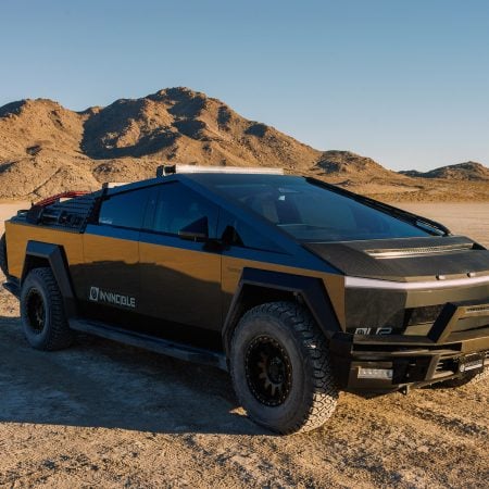 UP Invincible Tesla Cybertruck – Dry Lake Bed
