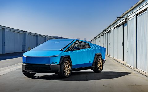 Tesla Cybertruck blue bronze 24 inch CYBRHEX wheels Unplugged performance 1920px image (10)