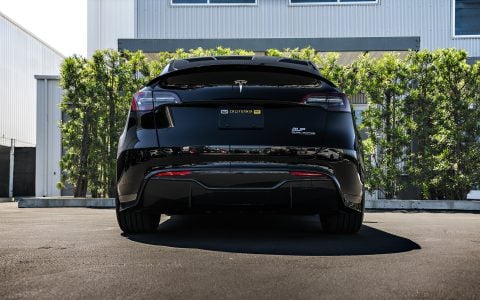 Tesla Model Y with Carbon Aero Parts on 21 inch UP-03 Forged Wheels In Gloss Black