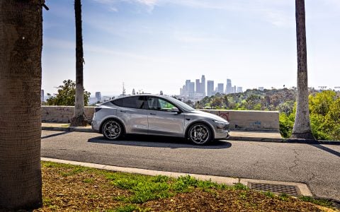 Tesla Model Y Juniper with Satin Titanium 21 inch UP-05 Forged Wheels