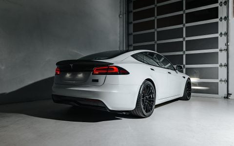 White Tesla Model S Plaid with Koenigsegg Carbon Fiber Spoiler on UP-03 Forged Wheels in Gloss Black
