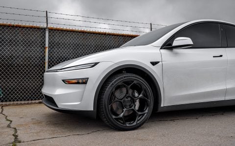 2026 Pearl White Model Y Juniper on 21 inch UP-05 in Satin Black