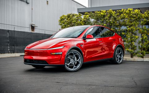 Ultra Red Tesla Model Y Juniper with Satin Titanium 21 inch UP-05 Forged Wheels