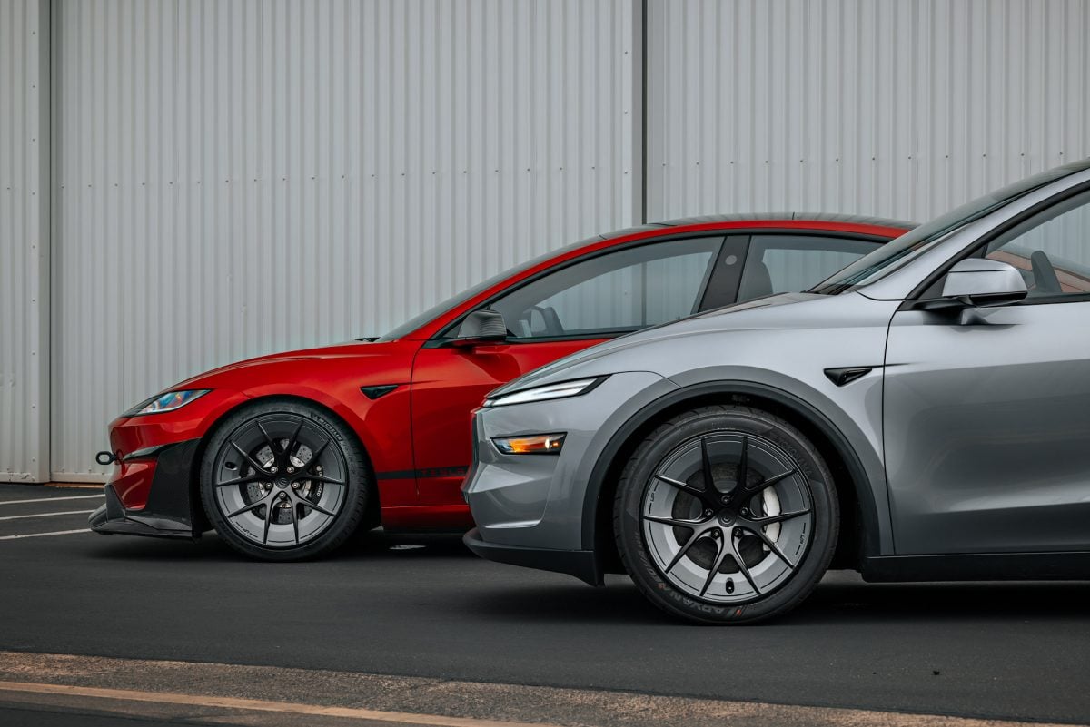 Unplugged Performance S Apex - Detailed Build Showcase Image