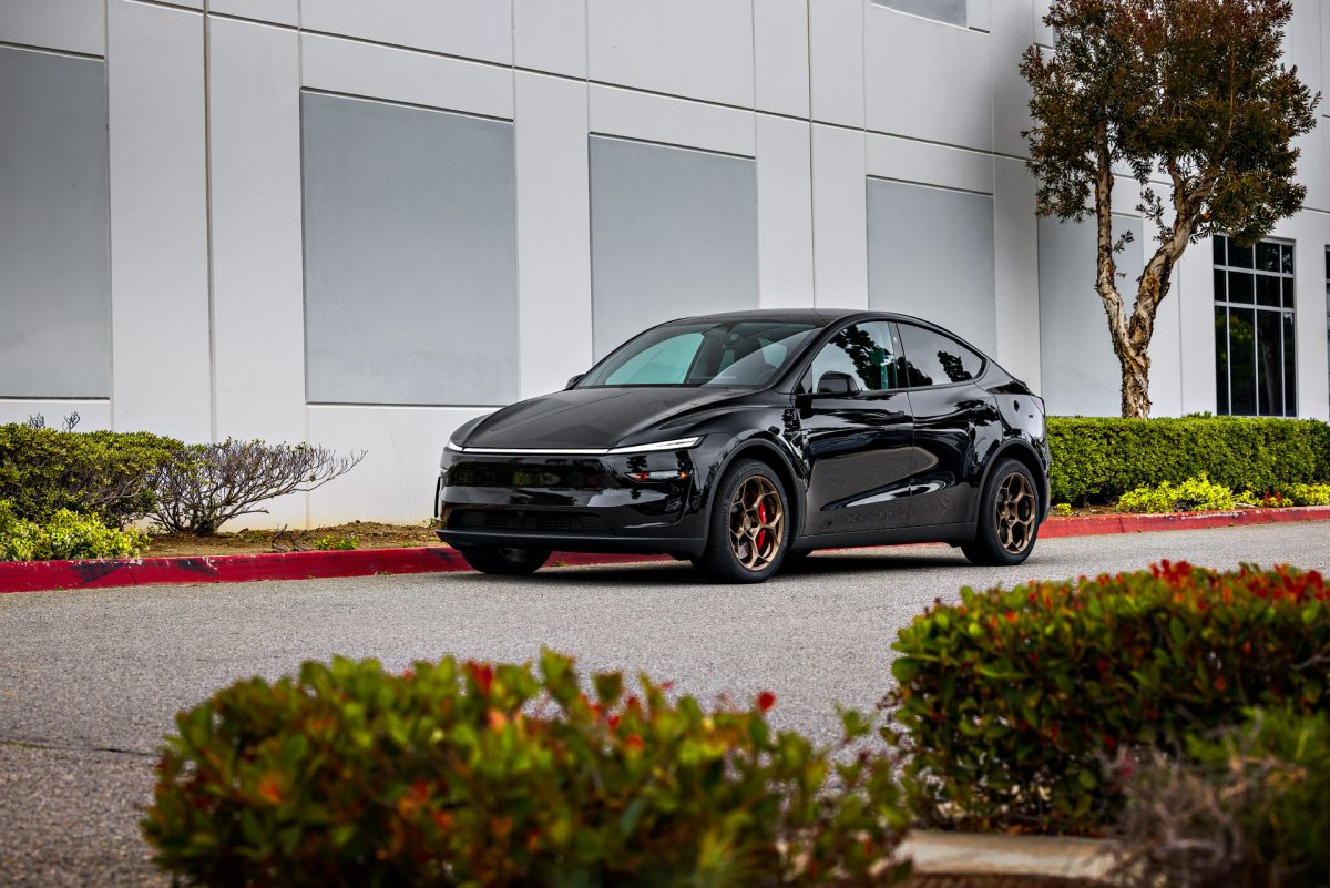 Black 2026 Tesla Model Y Juniper with Big Brake Kit on UP Forged UP-05 in Satin Bronze