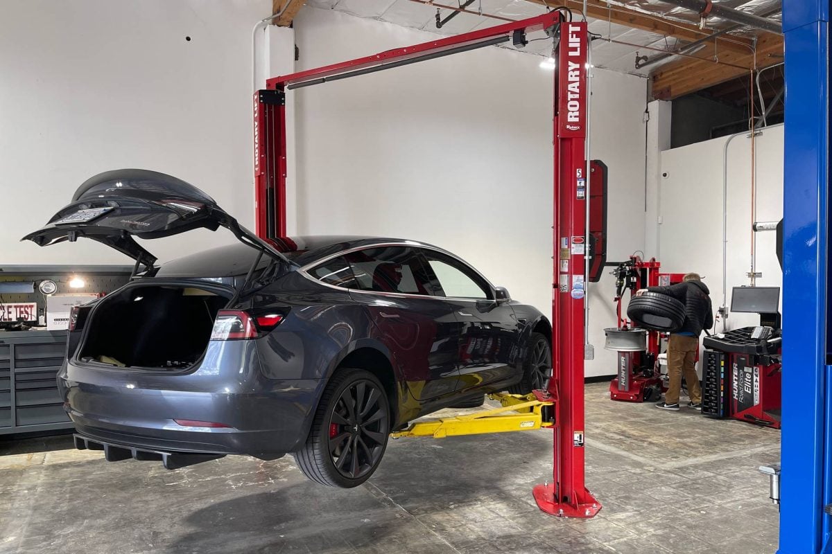 Tesla Wheel & Tire Installs