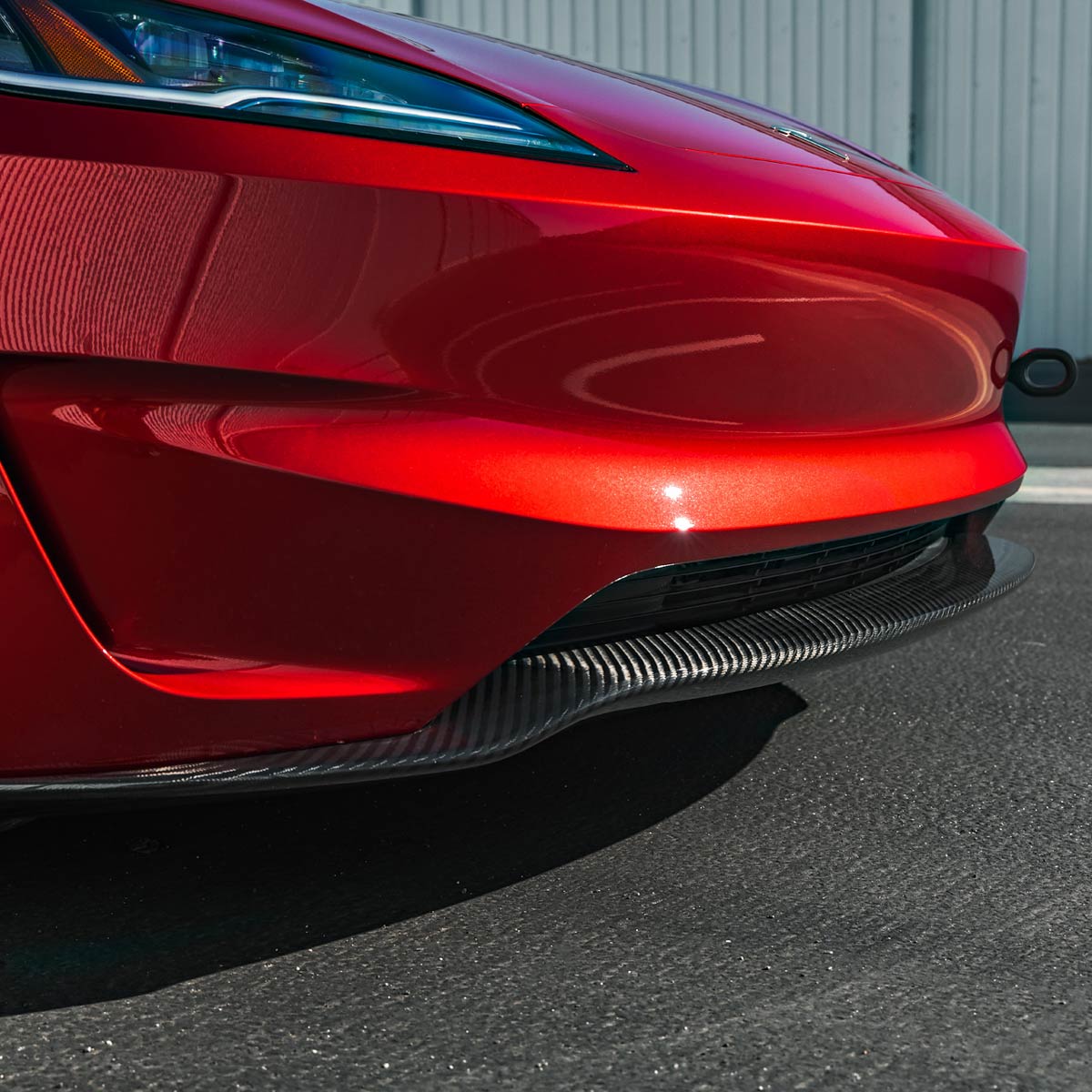Tesla-Model-3-Performance-2024
