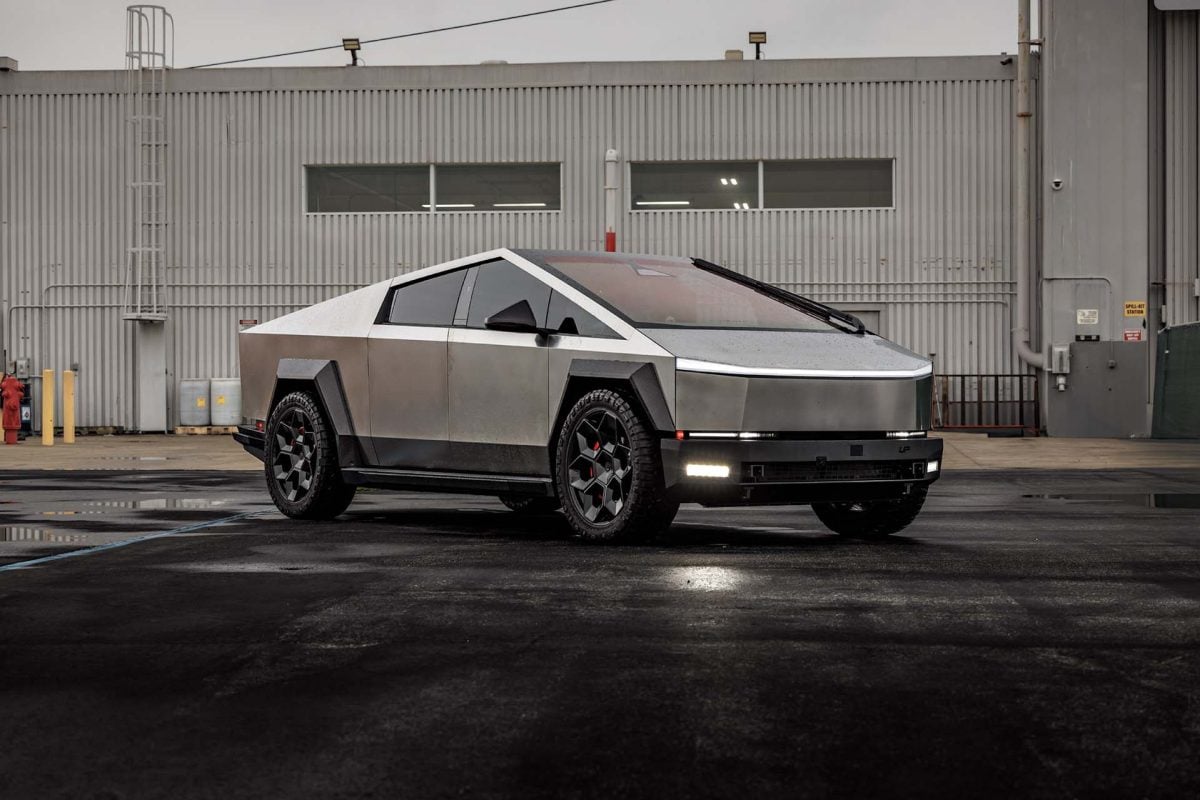 Tesla Cybertruck on 24-Inch UP Forged CYBRHEX Wheels in Gloss Black