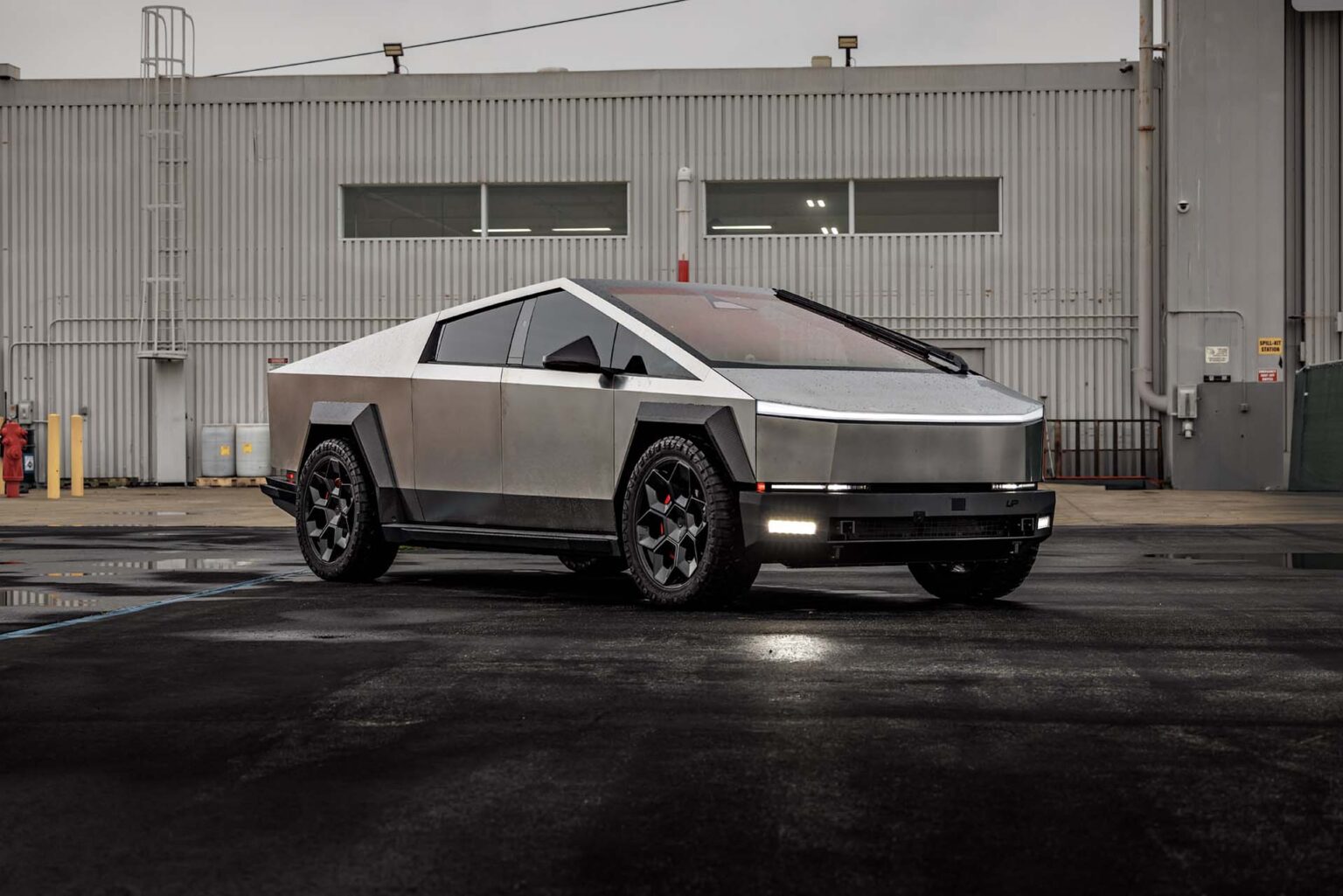 CYBRHEX Forged Wheels - Designed for Tesla Cybertruck