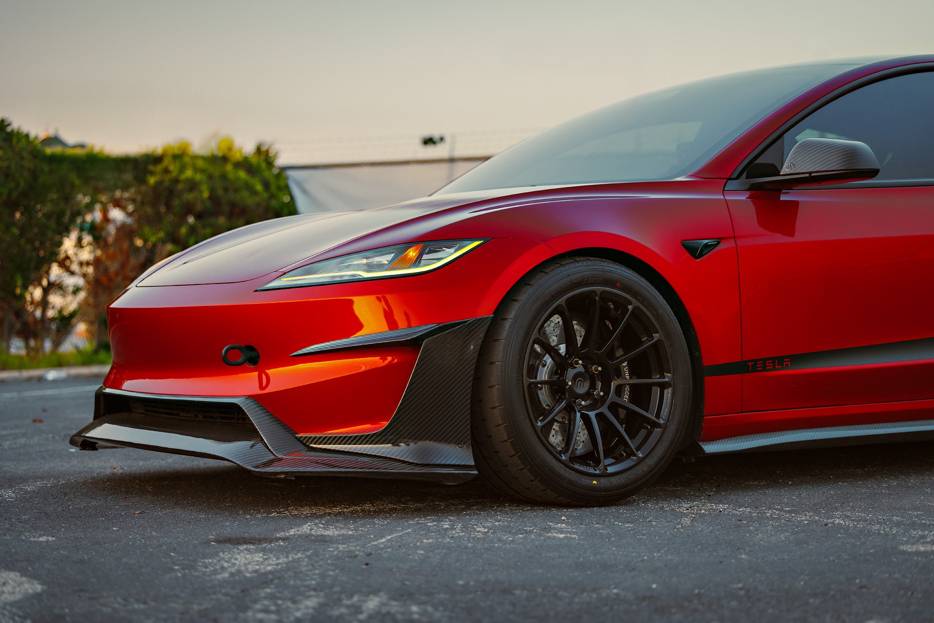 Ascension-RR Rear Carbon Fiber Wing: Functional Aero for the 2024+ Tesla Model 3 Highland 6 Tesla Model 3 UP Ascension-RR Rear Carbon Fiber Wing Set Unplugged Performance 1920px (16)