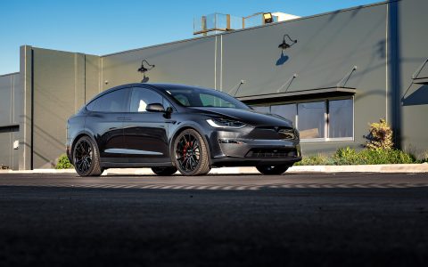 Stealth Gray Tesla Model X on 22-Inch UP Forged UP-03 Wheels 1 Stealth Gray Tesla Model X on 22-Inch UP Forged UP-03 Wheels Image 4