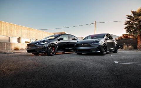 Dual Tesla Model X On UP Forged UP-03 & UP-05 Wheels 7 Tesla Model X UP Forged UP-03 and UP-05 Unplugged Performance 1920px (7)