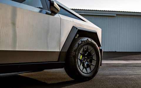 Tesla OEM Cybertruck UP Forged UP-RW Cyber Wheels Unplugged Performance 1920px (7)