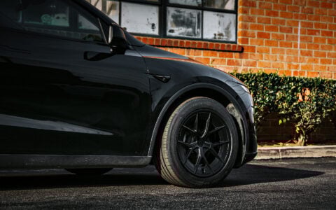 Diamond Black Tesla Model Y Juniper Long Range on 19-Inch UP-RW FF Wheels