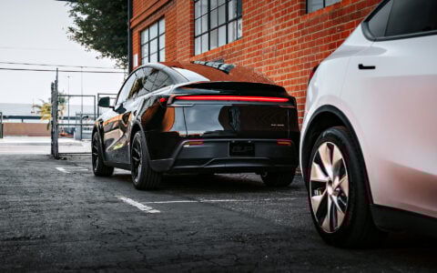 Diamond Black Tesla Model Y Juniper Long Range on 19-Inch UP-RW FF Wheels