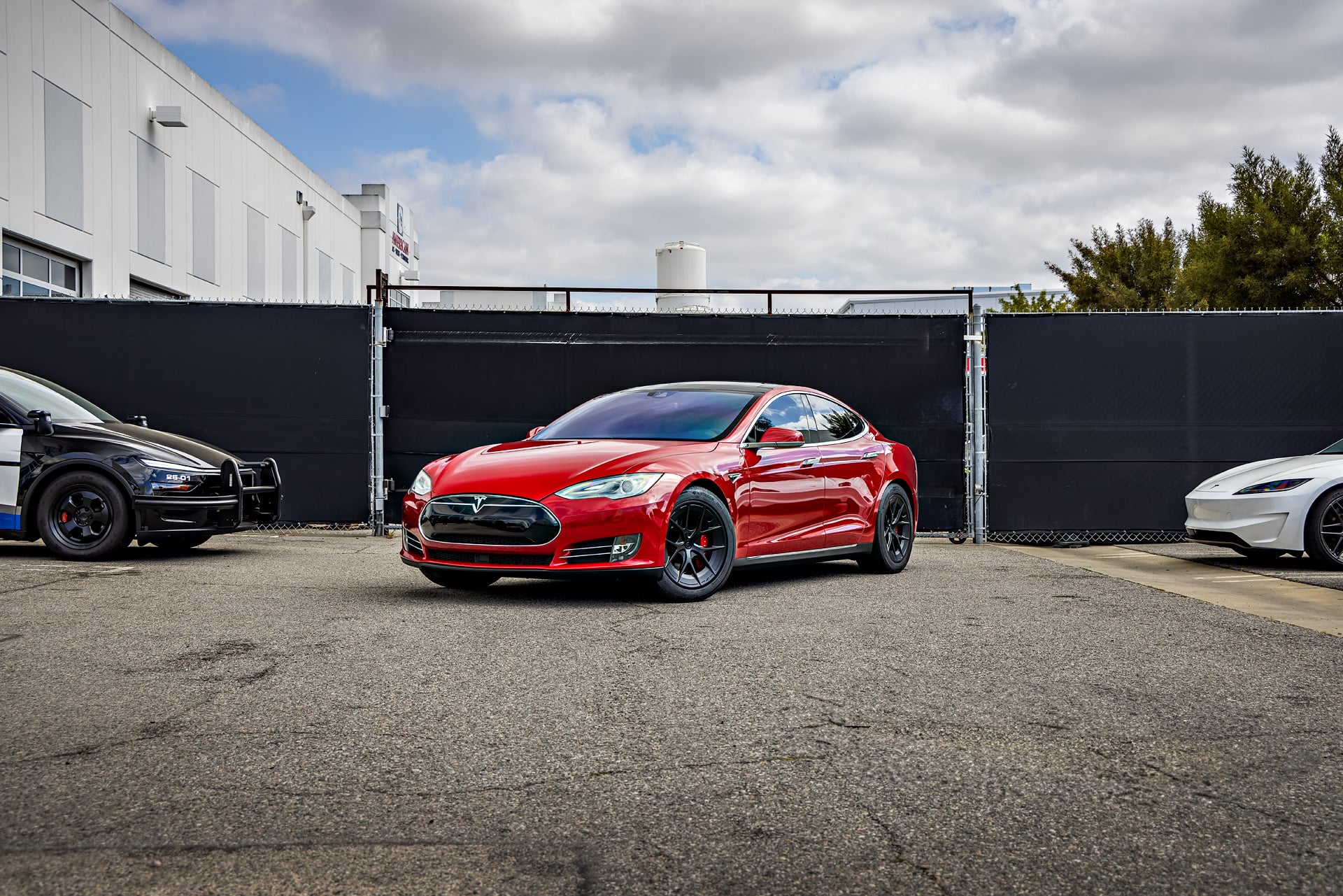 Red Multi-Coat Tesla Model S on 19-Inch UP-RW FF Wheels