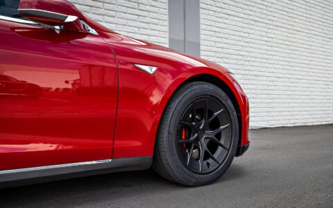 Red Tesla Model S 85D on UP-RW Flow Formed 19-inch Wheels Unplugged Performance 1920px (9)
