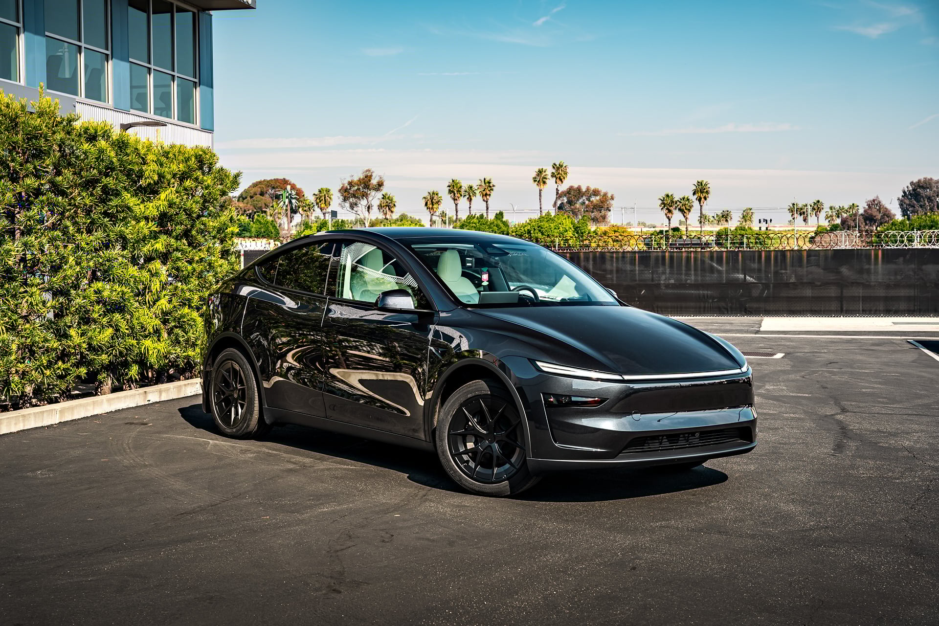 Stealth Grey Tesla Model Y on 19-Inch UP-RW FF Wheels