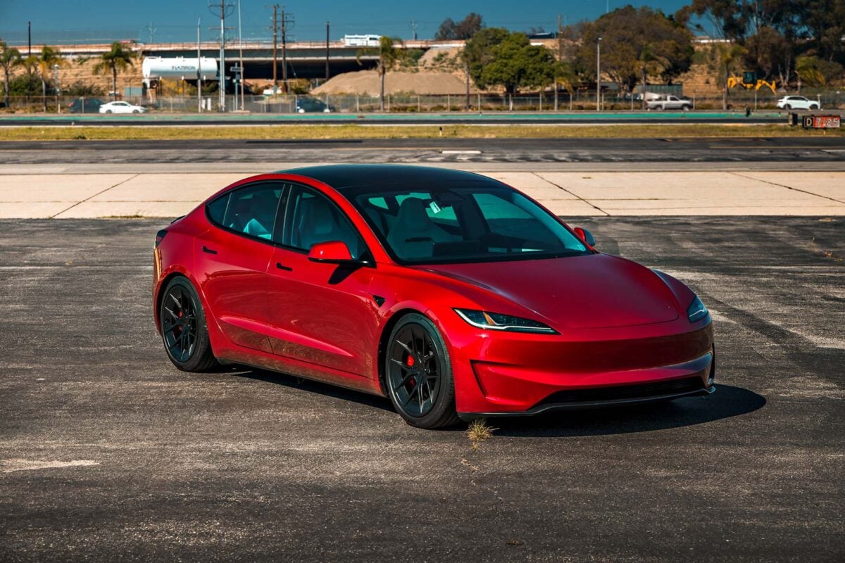 Unplugged Performance S Apex - Detailed Build Showcase Image