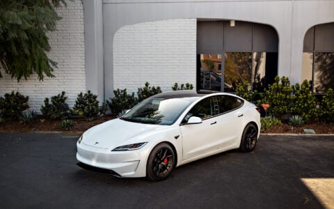 Pearl White Tesla Model 3 on 19-Inch UP-RW FF Wheels