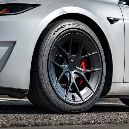 Pearl White Tesla Model 3 on 19-Inch UP-RW FF Wheels