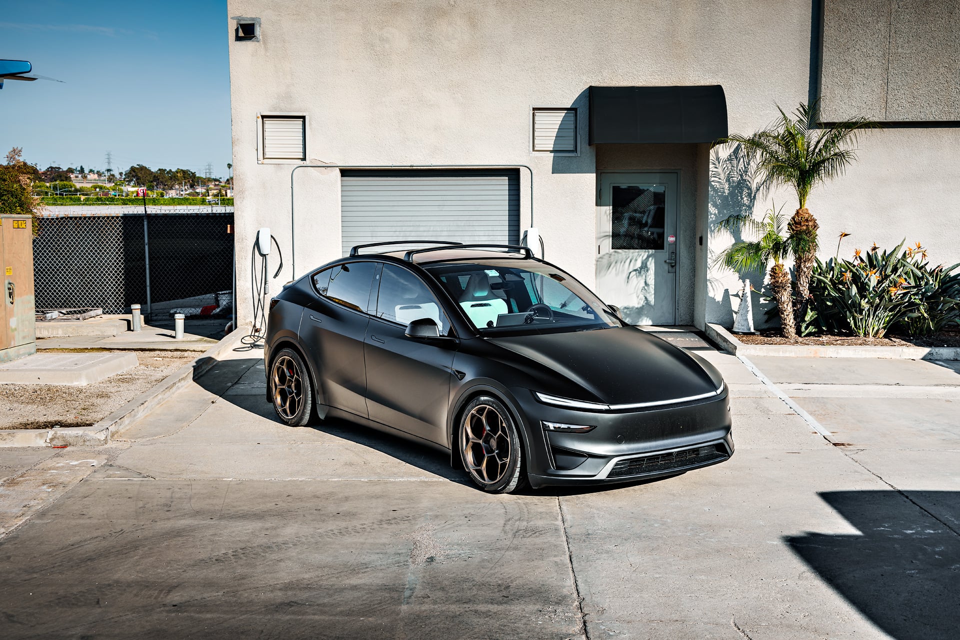 Stealth PPF Diamond Black Tesla Model Y Juniper Performance on 20-Inch UP Forged UP-05 Wheels