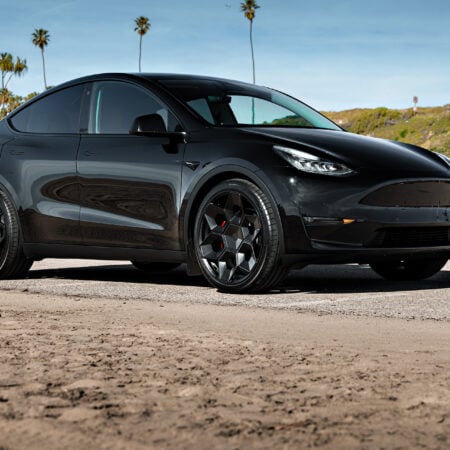 Black Tesla Model Y on 22-Inch UP Forged CYBRHEX Wheels