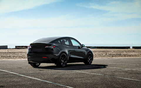 Tesla Model Y First Generation UP Forged 22-inch CYBRHEX Satin Black Wheels Unplugged Performance 1920px (6)