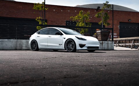 White Tesla Model 3 on 19-Inch UP Forged UP-03 Wheels 12 White Tesla Model 3 on 19-Inch UP Forged UP-03 Wheels