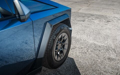 Blue Metallic Wrapped Tesla Cybertruck on UP Forged UP-RW WheelsBlue Metallic Wrapped Tesla Cybertruck on UP Forged UP-RW Wheels