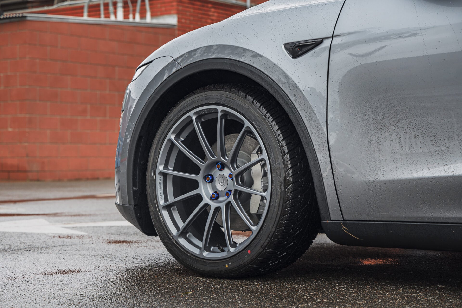 Tesla Model Y Juniper with Satin Titanium 20 inch UP-03 Forged Wheels - Unplugged Performance 3840px (6)