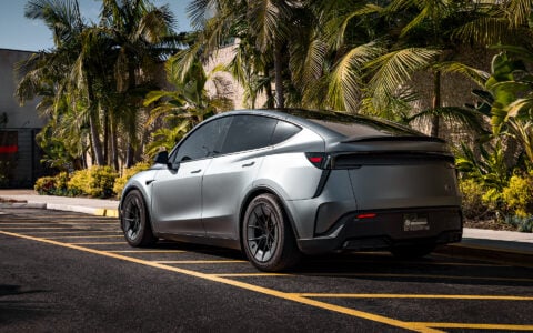Stealth PPF Quicksilver Tesla Model Y Juniper on UP-RW 19x8.5 ET 32 Forged Wheels and Aero Kit Unplugged Performance 5