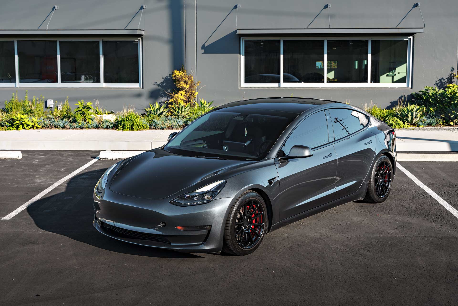 The Father's Day Gift Guide for Every Tesla Dad 36 Tesla Model 3 UP Forged UP-03 Gloss Black 18-Inch Wheels Unplugged Performance 1920px (9) (1)