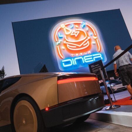 Celebrating One Year of the Tesla Diner With the Tesla Community