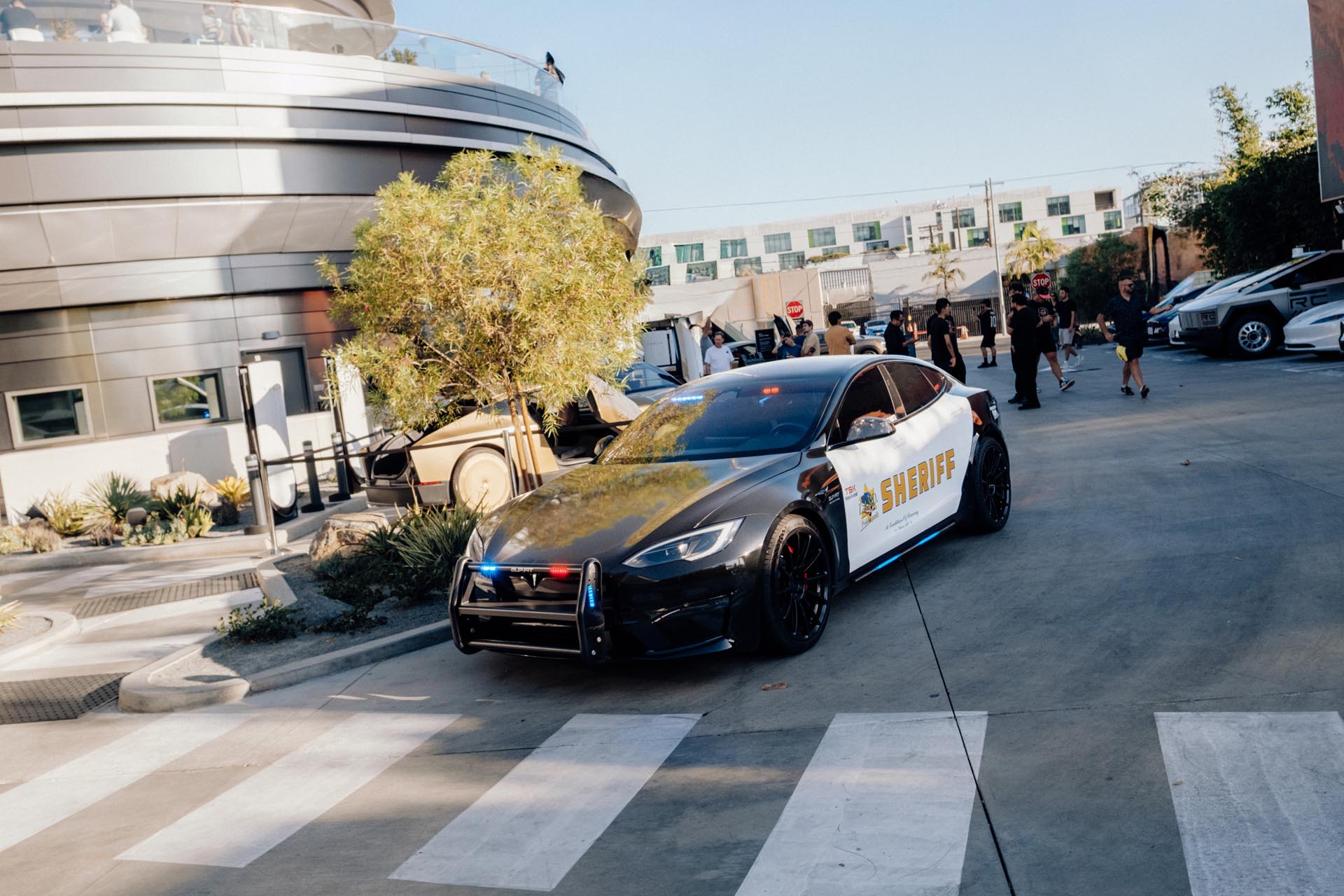 Celebrating One Year of the Tesla Diner With the Tesla Community 1 Tesla Diner 1 Year Anniversary -17