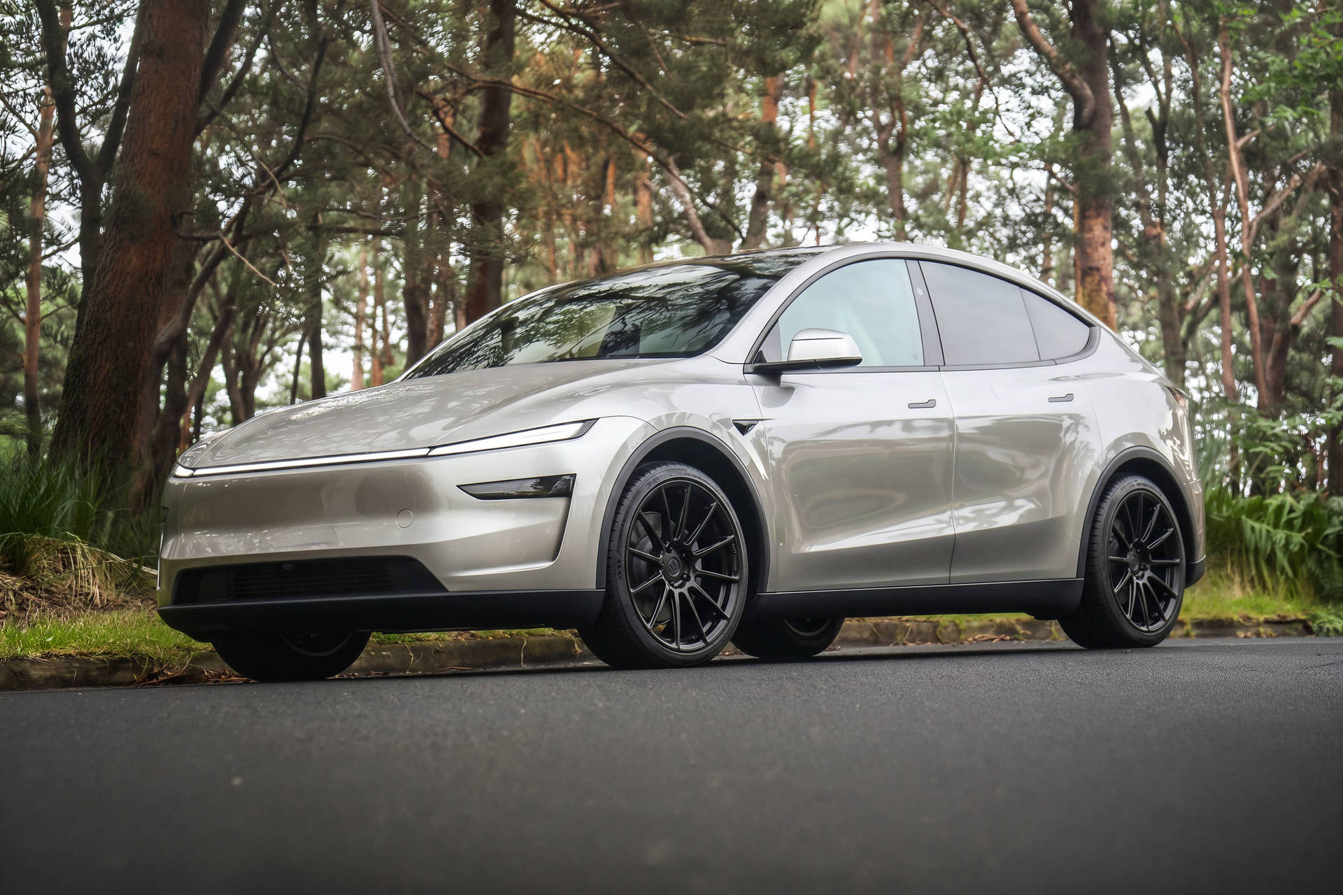 The Tesla Model Y Long Wheelbase Is Here, and Your First Upgrade Should Be Wheels 6 Tesla Model Y L Long Wheelbase UP Forged Wheels Unplugged Performance 2