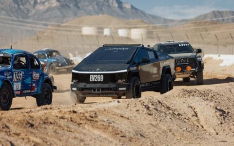 UP Cybertruck Mint 400 Race Day-15(1)