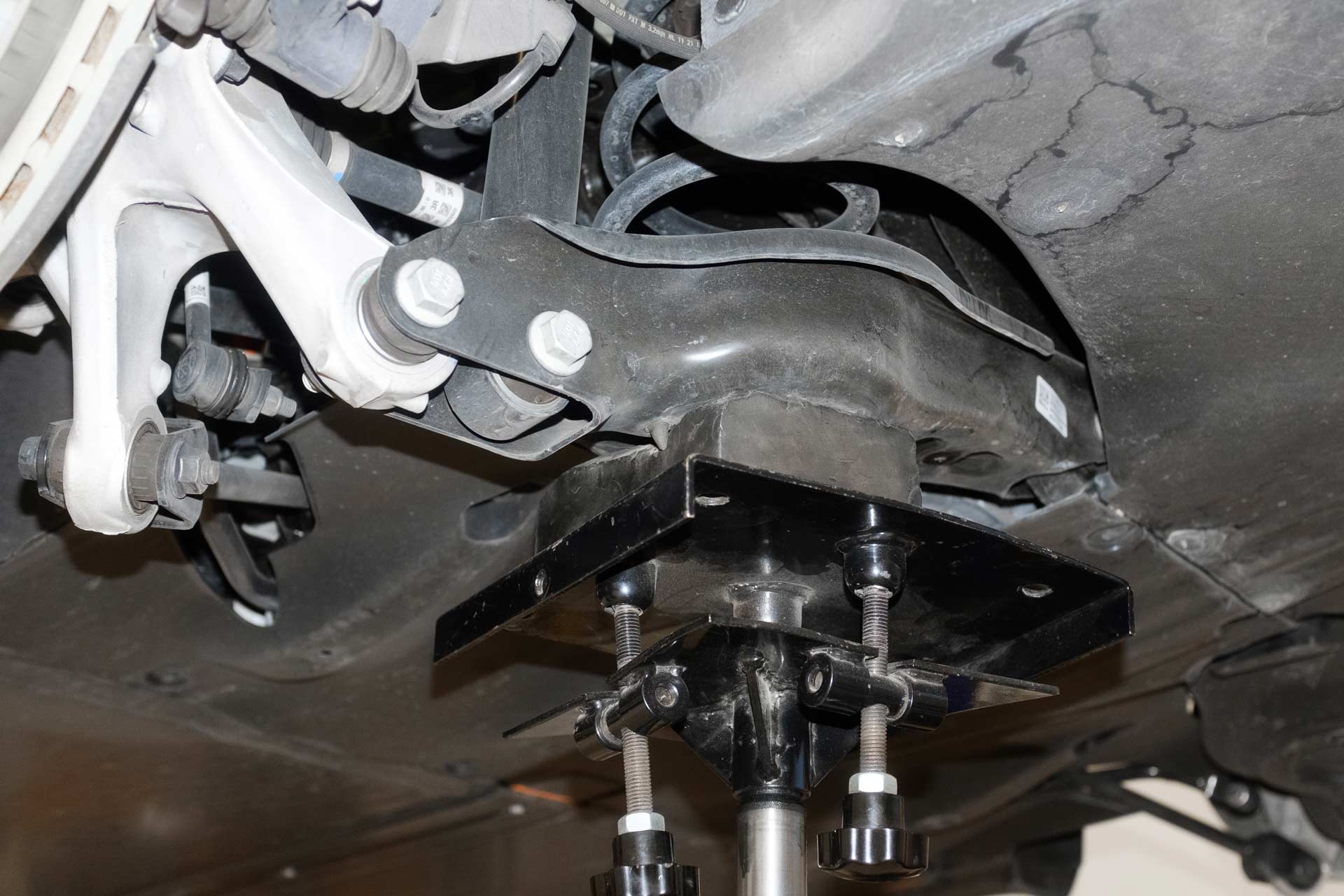 Tesla-Model-Y-Leveling-Lift-Kit-step-39