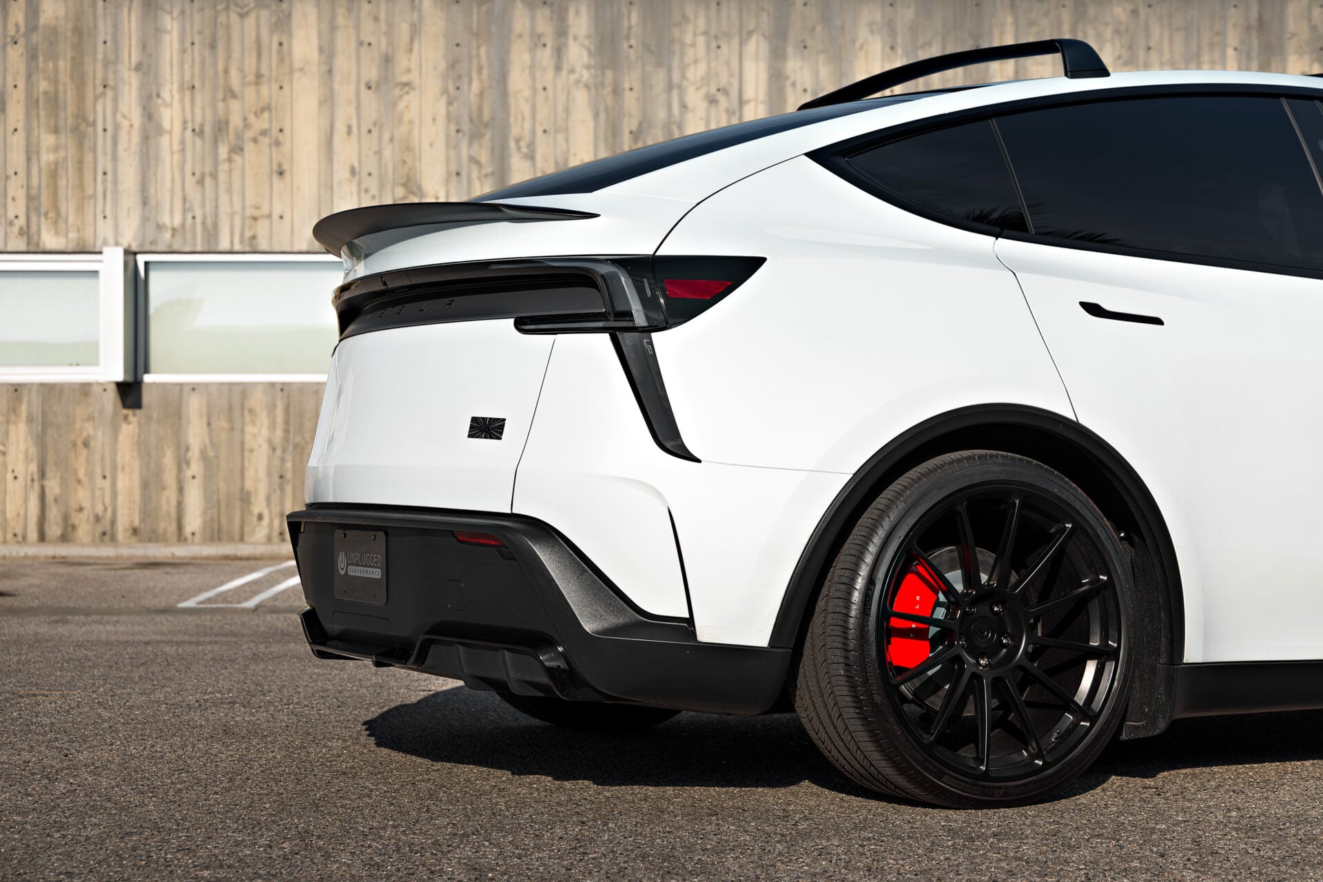 2026 Tesla Model Y Performance Juniper Gets UP-03 Forged Wheels and a Full Aero Upgrade 2 Tesla Model Y Performance Juniper Full Aero Kit Unplugged Performance 12