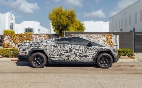 Digital Camo Tesla Cybertruck on 22-Inch UP Forged CYBRHEX Wheels 9 Digital Camo Wrapped Tesla Cybertruck UP Forged CYBRHEX Wheels Unplugged Performance 11
