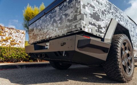 Digital Camo Tesla Cybertruck on 22-Inch UP Forged CYBRHEX Wheels 6 Digital Camo Wrapped Tesla Cybertruck UP Forged CYBRHEX Wheels Unplugged Performance 6